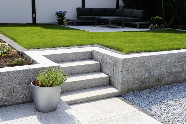 Cost of Backyard Step Repair in Lincoln