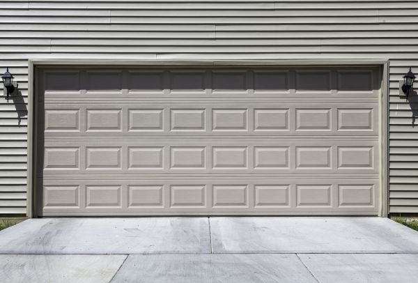 Cost of Garage Entrance Repair in Lincoln